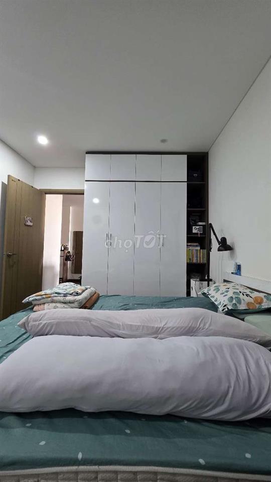bán căn chung cư 2 ngủ số 1 giáp nhị