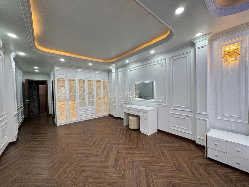  Hồ Đền Lừ -7 Tầng Thang Máy - Ô Tô Ngủ Trong Nhà | 62m²   Giá 24,5 tỷ