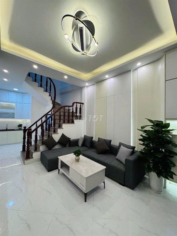NHÀ ĐẸP - ĐƯỜNG HOÀNG MAI |34M - 5 TẦNG | GIÁ 8.35 TỶ