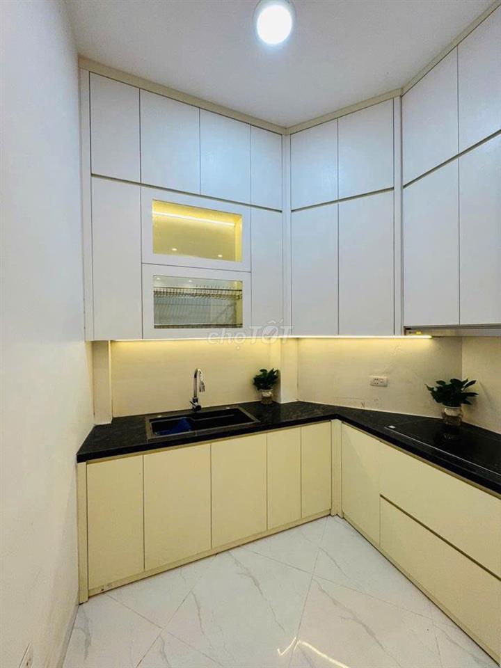 NHÀ ĐẸP - ĐƯỜNG HOÀNG MAI |34M - 5 TẦNG | GIÁ 8.35 TỶ