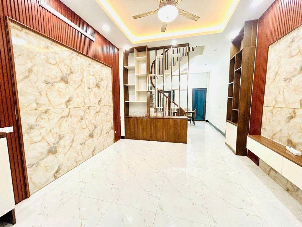 BÁN NHÀ ĐẸP - ĐỦ CÔNG NĂNG - HOÀNG MAI | 42m² × 4 TẦNG | GIÁ 8,2 TỶ