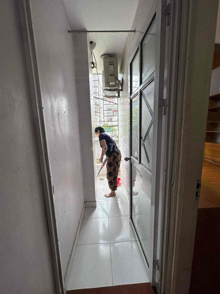 Tìm người vào ở căn 2n1k