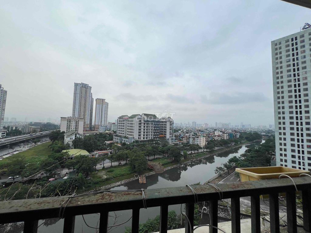 Chính chủ cho thuê chung cư 3pn 2pvs 80m2