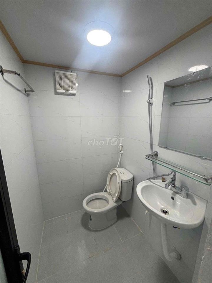 CHÍNH CHỦ CHO THUÊ CĂN HỘ, MẶT PHỐ, FULL NỘI THẤT MỚI TINH
