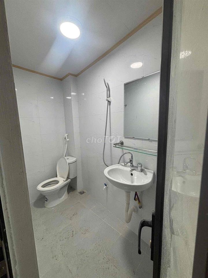 CHÍNH CHỦ CHO THUÊ CĂN HỘ, MẶT PHỐ, FULL NỘI THẤT MỚI TINH