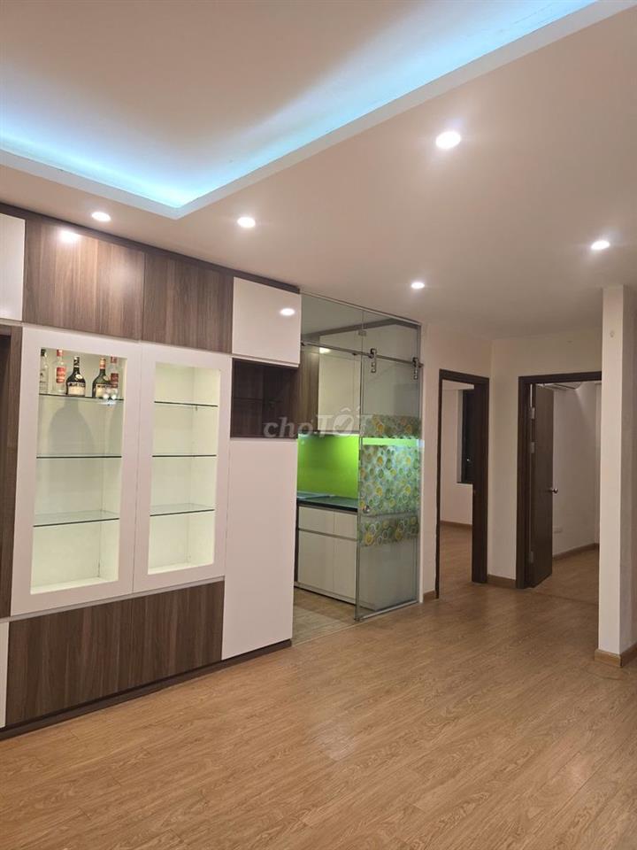 Cho thuê căn hộ CC 3pn, 2wc toà CT2A CC Gelexia 885 Tam Trinh