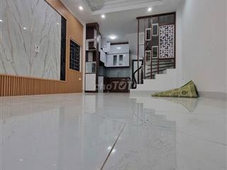 Chính chủ cho thuê nhà nguyên căn tại Thanh Lân - Thanh Đàm