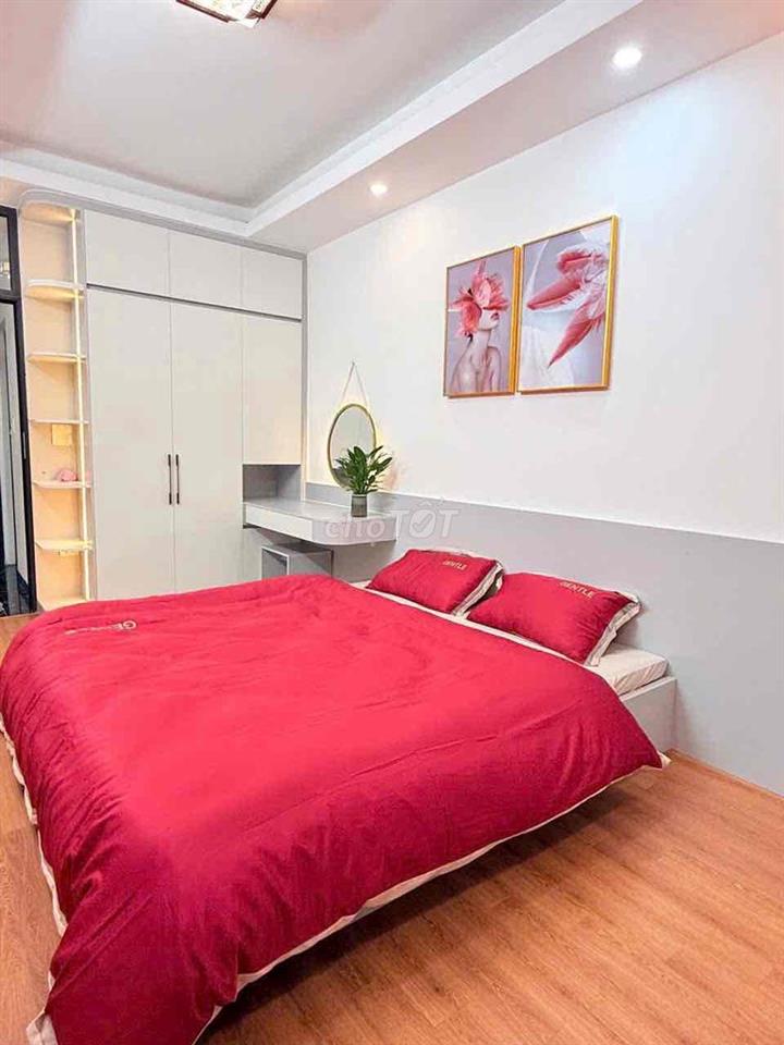NHÀ PHỐ NGŨ NHẠC HOÀNG MAI,DT 32M2 XÂY 5 TẦNG GIÁ 5,6 TỶ