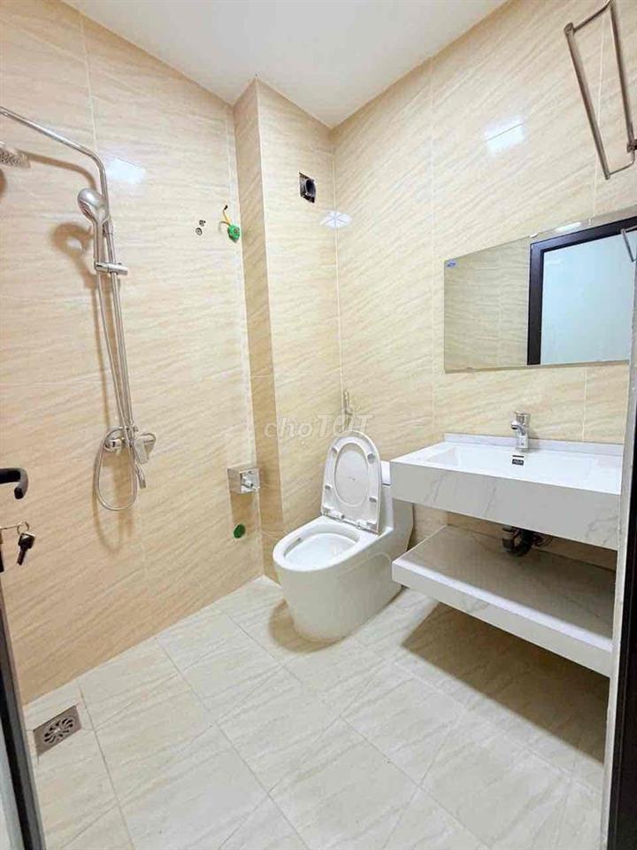 NHÀ PHỐ NGŨ NHẠC HOÀNG MAI,DT 32M2 XÂY 5 TẦNG GIÁ 5,6 TỶ