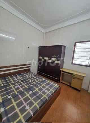 CHÍNH CHỦ CHO THUÊ NHÀ NGUYÊN CĂN 649/77 PHỐ LĨNH NAM HOÀNG MAI DT 40M