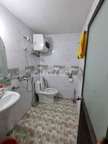 CHÍNH CHỦ CHO THUÊ NHÀ NGUYÊN CĂN 649/77 PHỐ LĨNH NAM HOÀNG MAI DT 40M