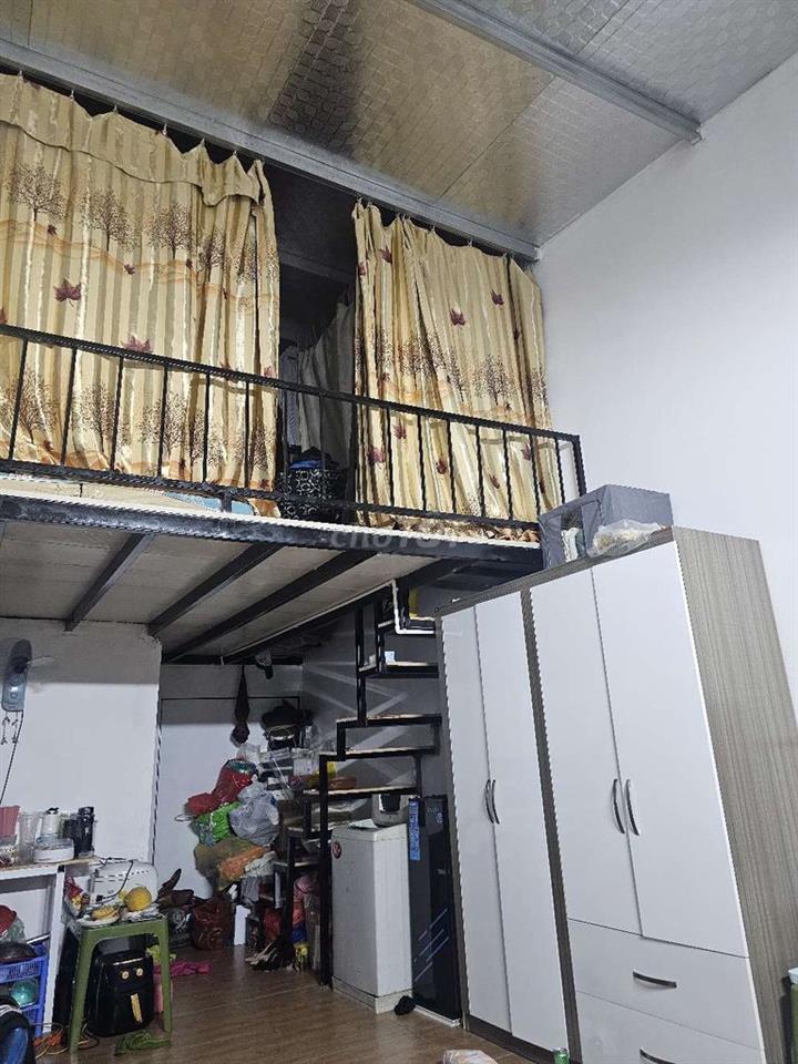cần bán  nhà Hoàng Mai