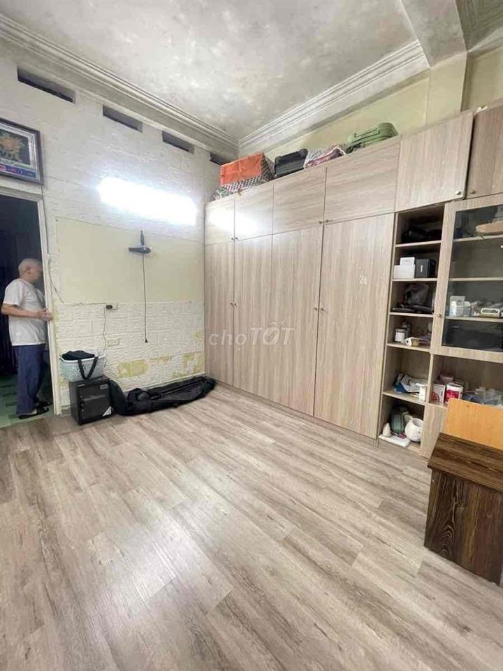 BÁN NHÀ TÂN MAI - TRƯỚC NHÀ 3M - 37M2 - 4 Tầng