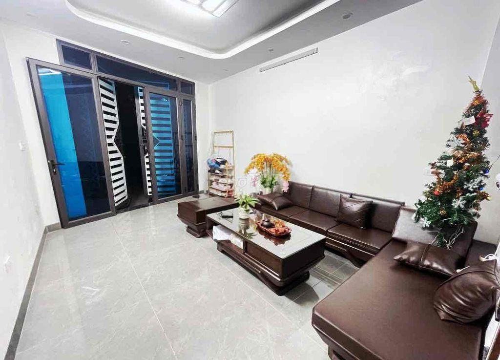 BÁN NHÀ TRẦN KHÁT CHÂN - VÀI BƯỚC RA PHỐ - 35M2 - 4 TẦNG