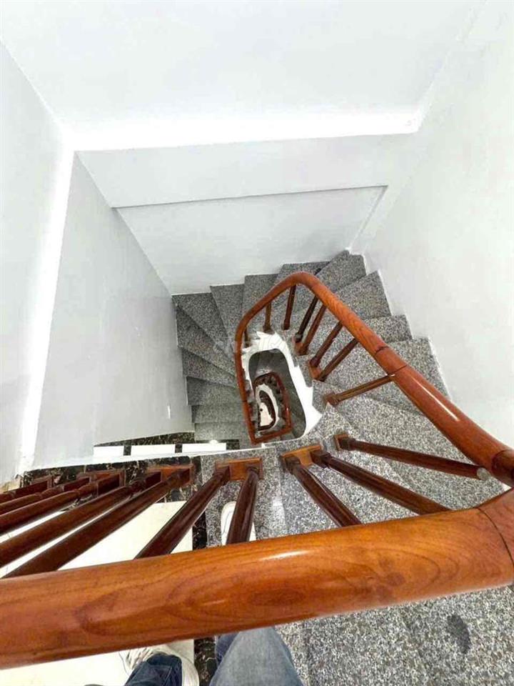 VC EM CẦN TIỀN BÁN NHANH . 3,79 tỷ
