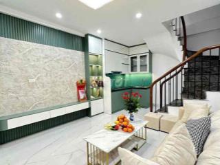 CHỦ CHÀO KỊCH SÀN CHỈ CÒN 5 TỶ nhỉnh, 6 tầng, mặt tiền 4m vuông