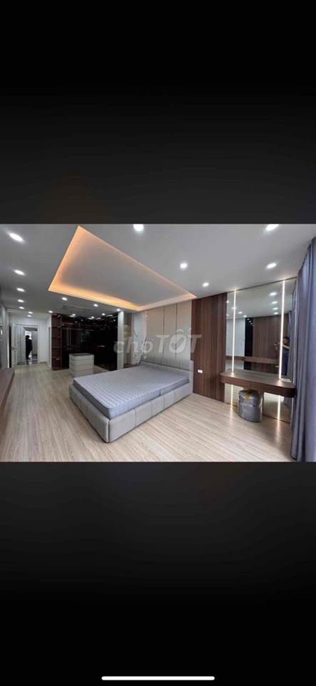 toà nhà phố giải phóng- 7 tầng thang máy- pccc đầy đủ- giá 25,8 tỷ