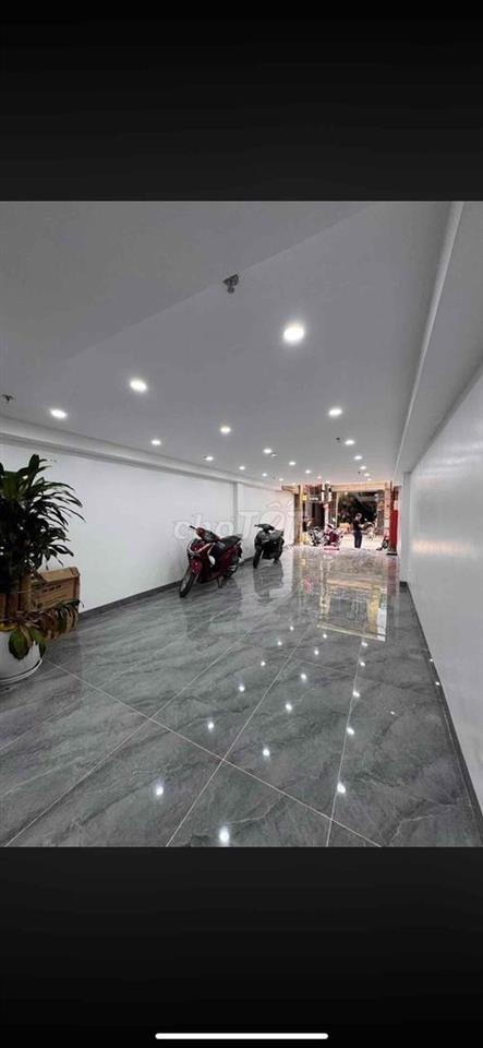 toà nhà phố giải phóng- 7 tầng thang máy- pccc đầy đủ- giá 25,8 tỷ