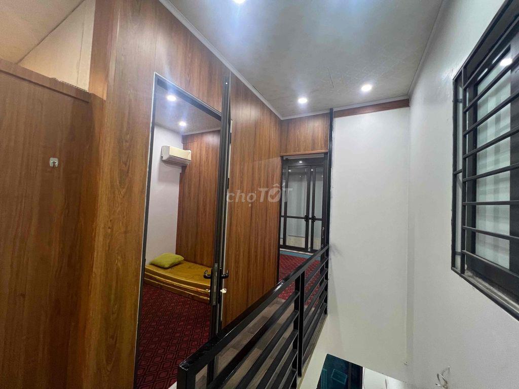 Nhà riêng  3 tầng