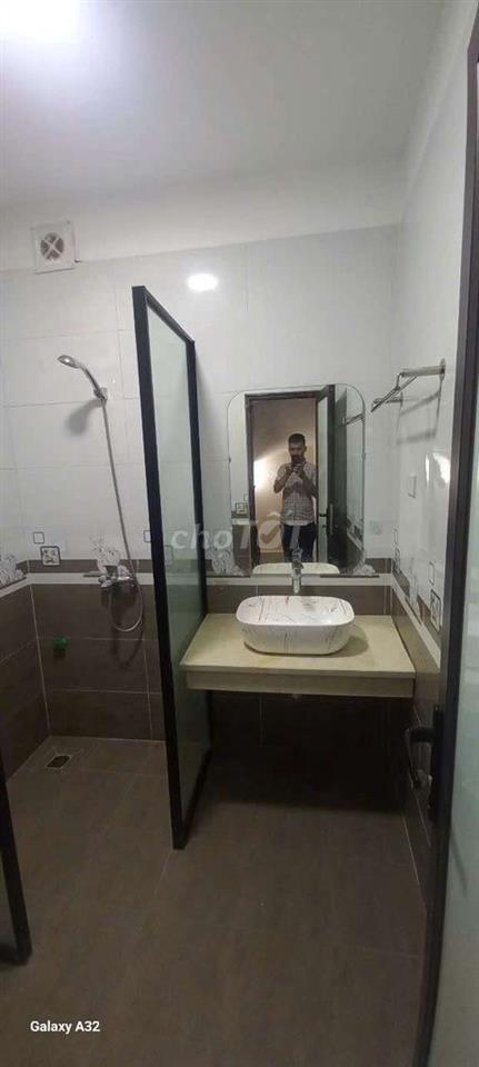 Cho thuê thuê nhà tại phố Nam Dư