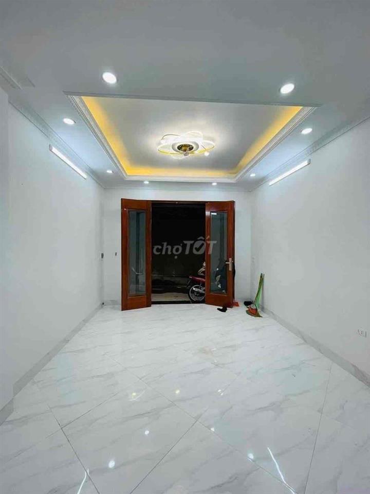 Cho thuê tầng 1,2,3 làm văn phòng ,kinh doanh online