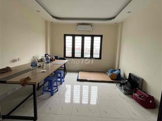 Cho thuê phòng 30m2 khép kín đủ đồ