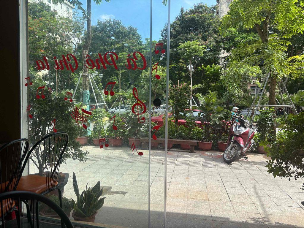 sang nhượng phòng trà cafe