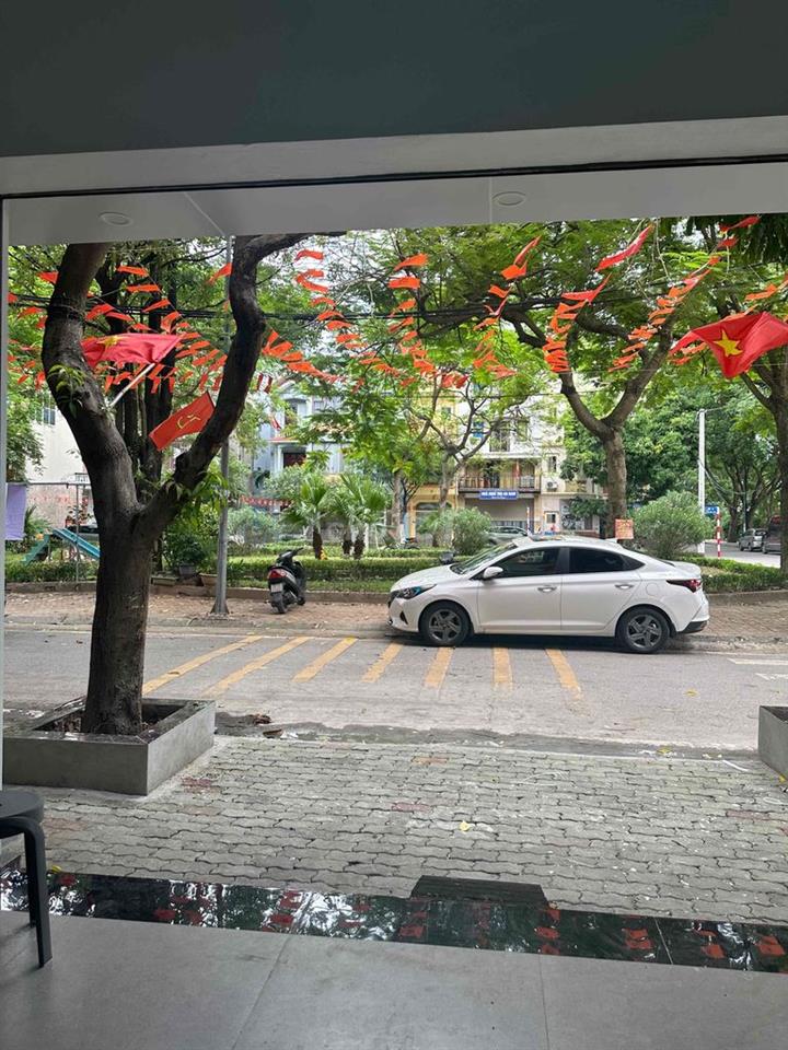 Cần sang nhượng mặt bằng kinh doanh