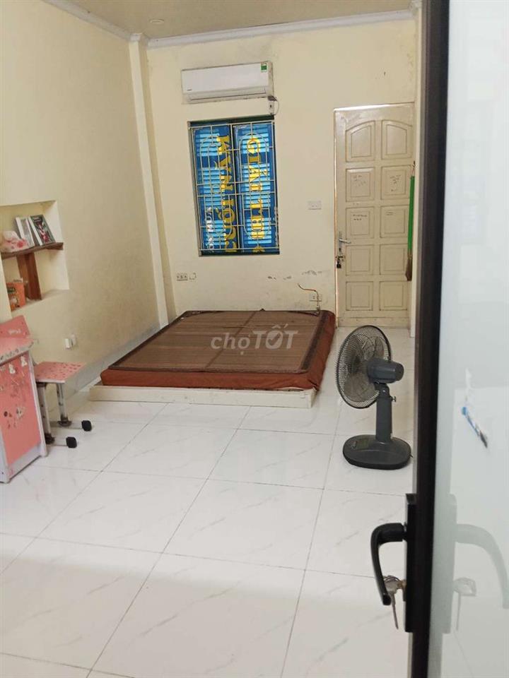 cho thuê mặt bằng nguyễn khoái