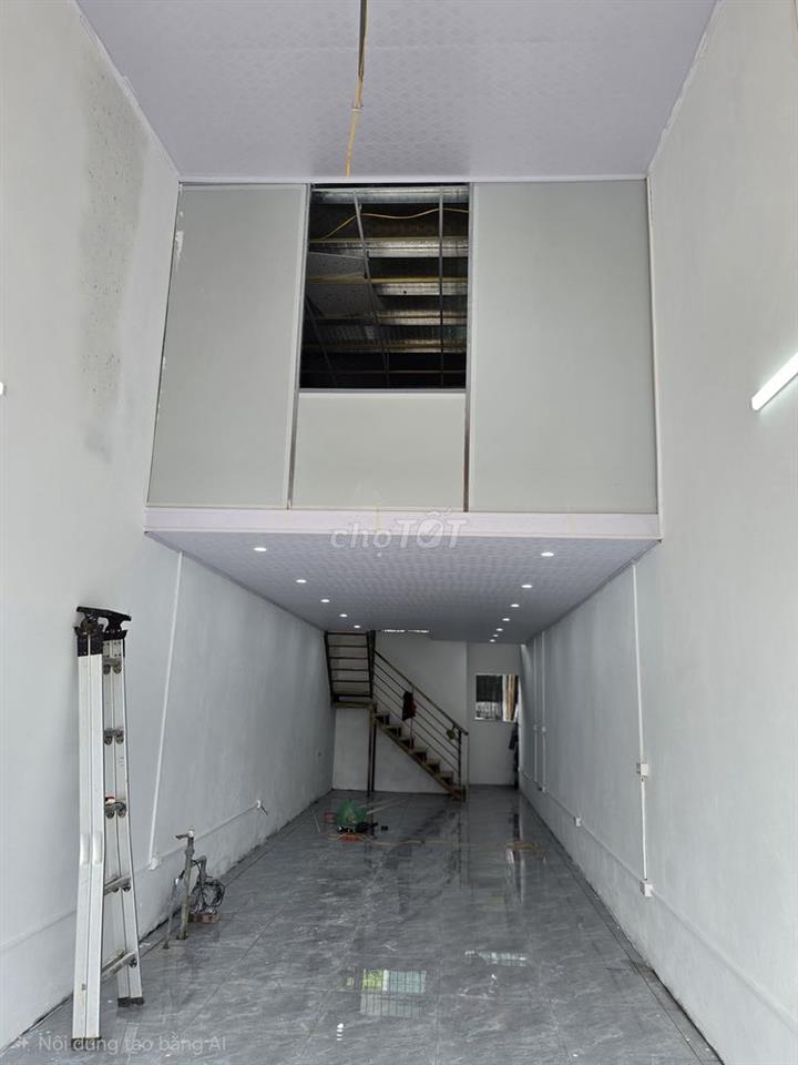 Cho thuê nhà mặt đường vành đai 2,5 phố Lĩnh Nam