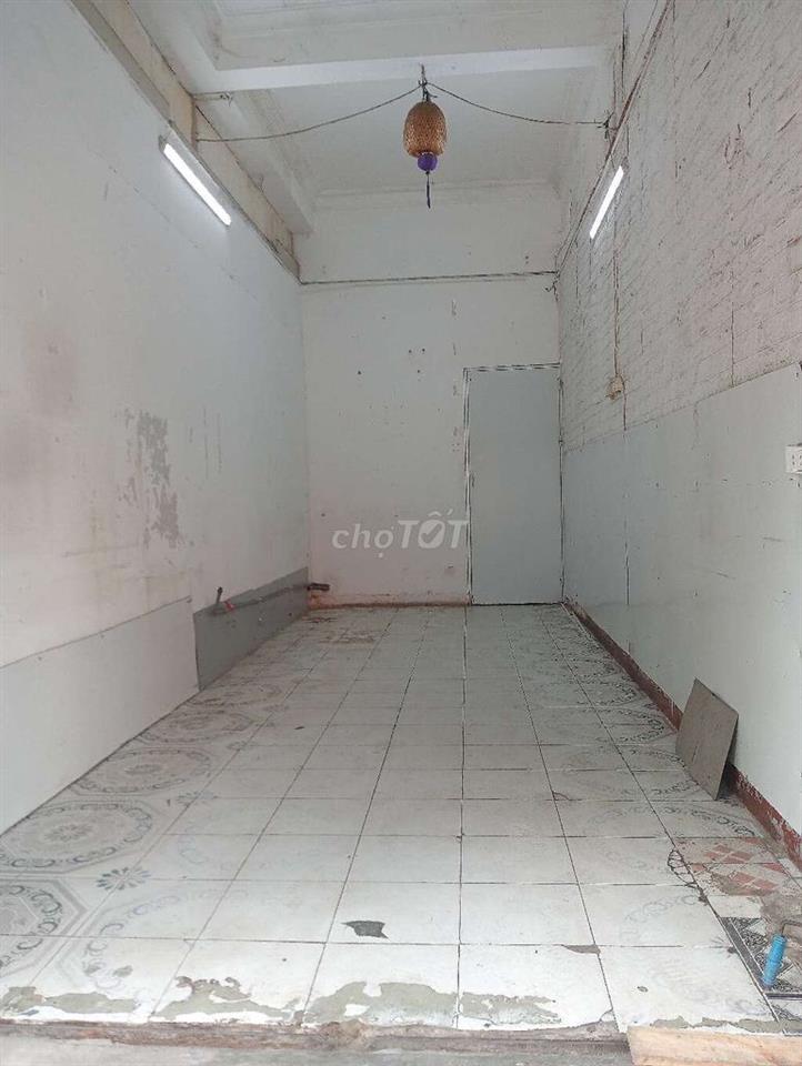 Cho thuê mặt bằng kinh doanh tại phố Trương Định . Hoàng Mai . Hà Nội