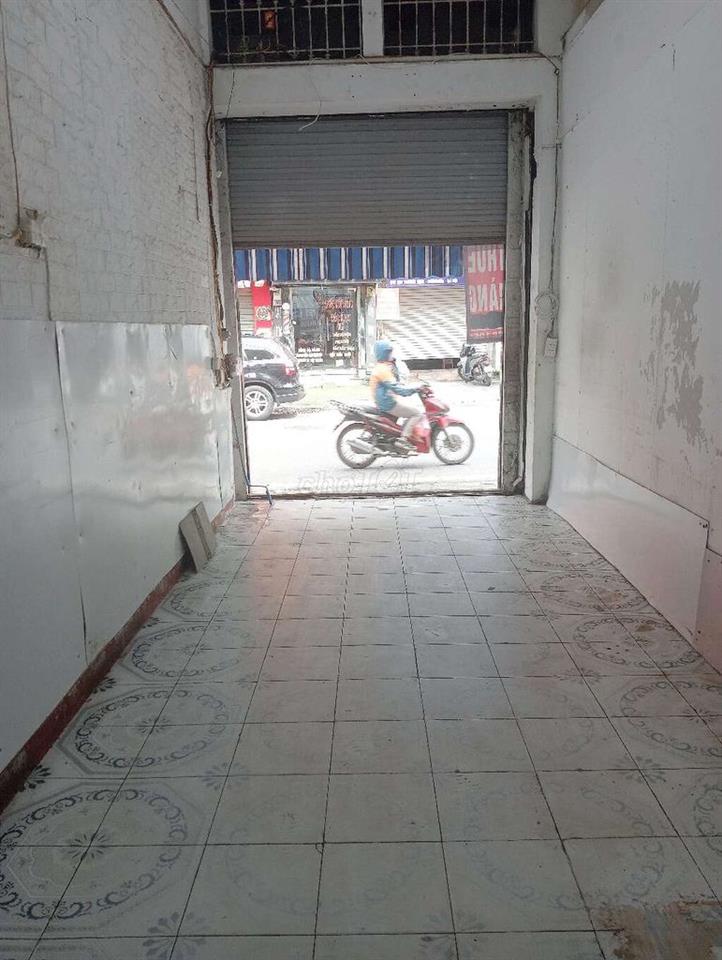 Cho thuê mặt bằng kinh doanh tại phố Trương Định . Hoàng Mai . Hà Nội
