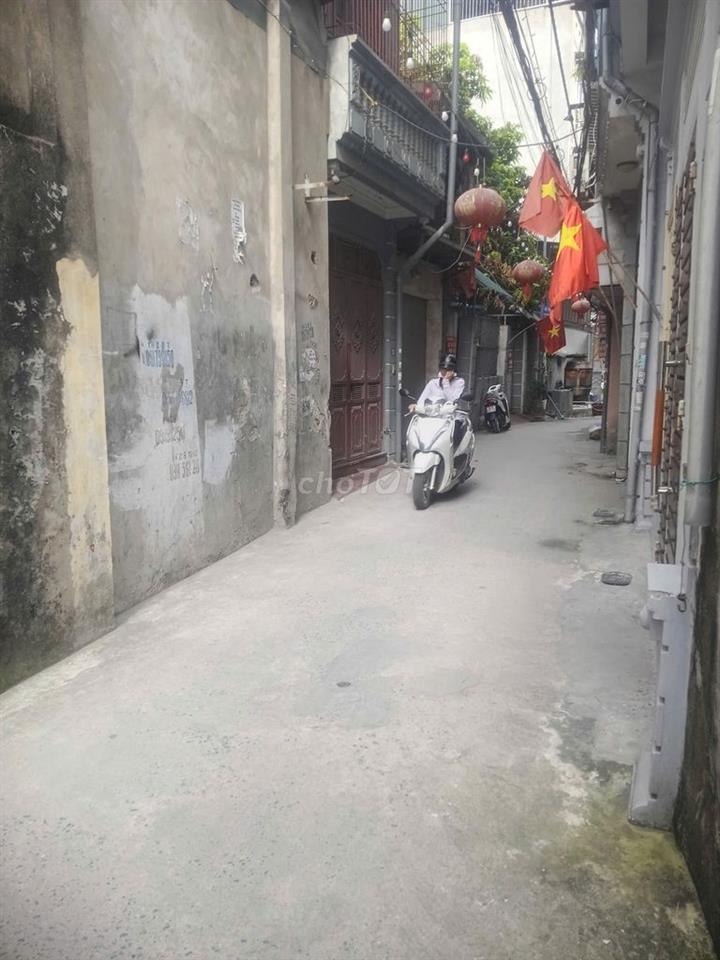 Cho thuê cửa hàng, kho, xưởng sản xuất  ở nam dư