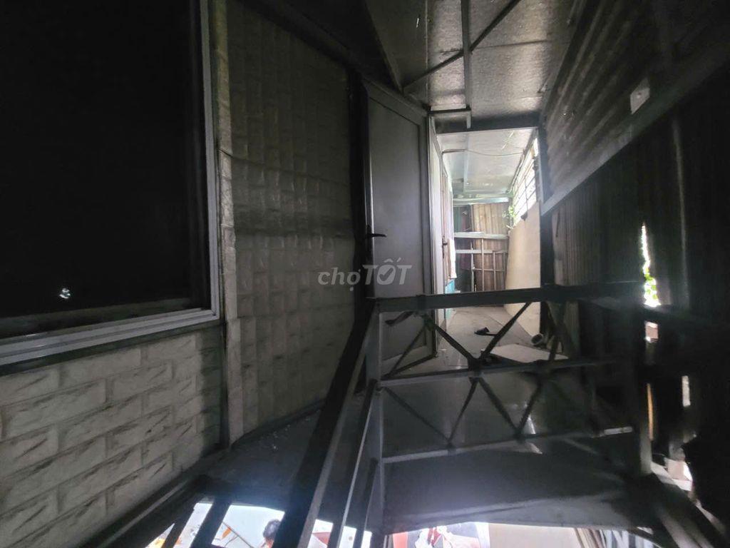 Cho thuê nhà xưởng 120m2 kđt đồng tàu hoàng mai