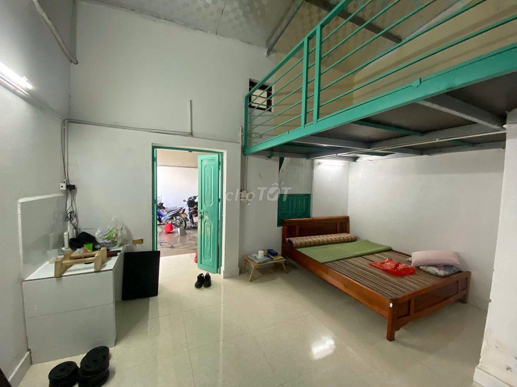 Cho thuê nhà trọ có gác xép