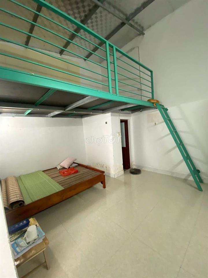 Cho thuê nhà trọ có gác xép
