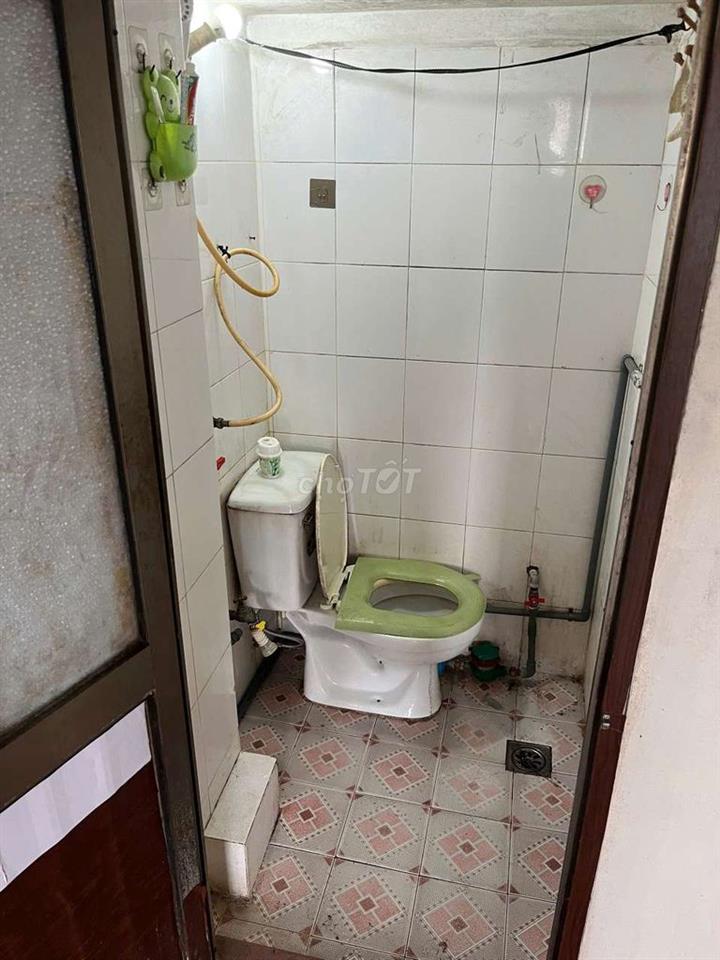 Phòng trọ Vĩnh Tuy cách trường ĐH KD-CN 200m 