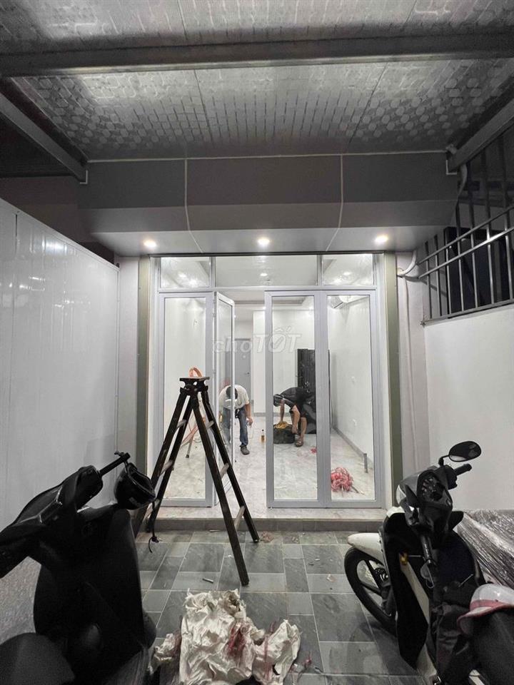 CHO THUÊ TẦNG 1 BẰNG LIỆT - HOÀNG LIỆT DT 40m2 RIÊNG BIỆT GIÁ 5TR2