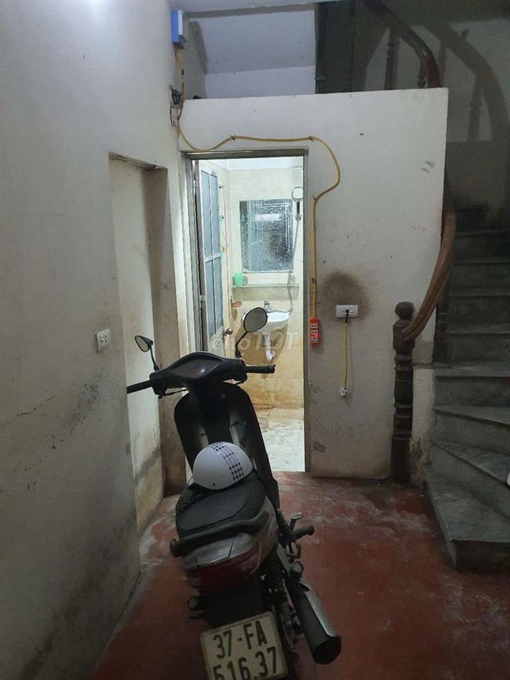 Nam Dư cho thuê nhà tầng 2 giá rẻ