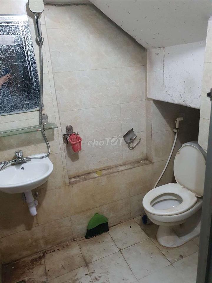 Nam Dư cho thuê nhà tầng 2 giá rẻ