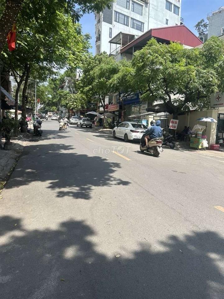 Nhà đất Long Biên giá rẻ