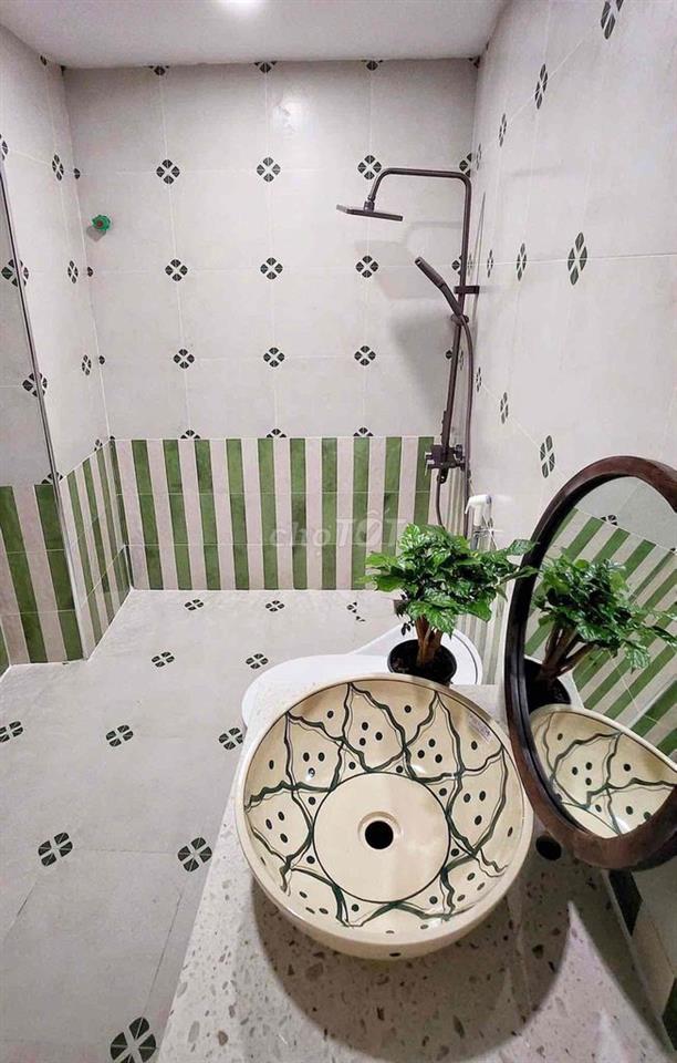 CHO THUÊ NGUYÊN CĂN NHÀ THẠCH BÀN - Ô TÔ ĐỖ GẦN - 3NGỦ, ĐỦ NỘI THẤT