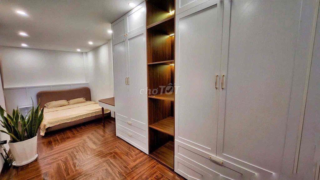 CHO THUÊ NGUYÊN CĂN NHÀ THẠCH BÀN - Ô TÔ ĐỖ GẦN - 3NGỦ, ĐỦ NỘI THẤT