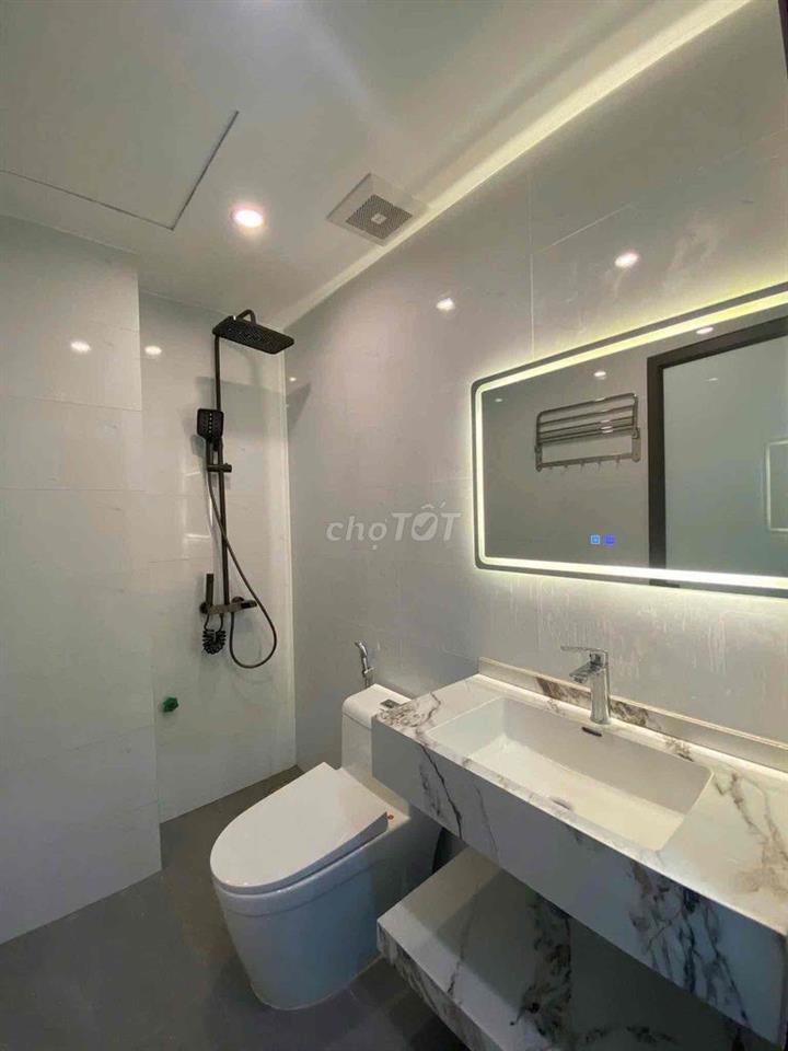 CHO THUÊ NHÀ NGUYÊN CĂN PHÚC LỢI - THANG MÁY,Ô TÔ TRÁNH, FULL NỘI THẤT