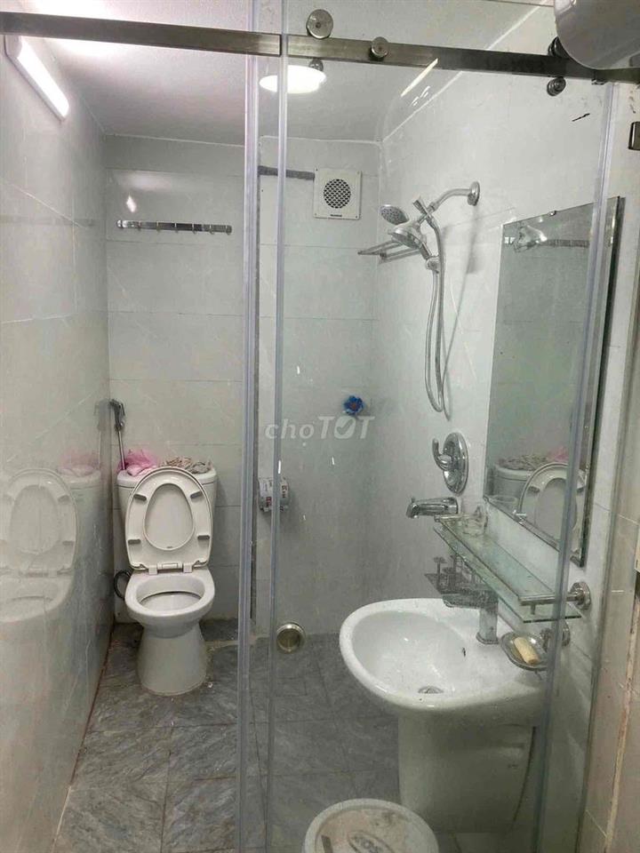 CHO THUÊ NHÀ NGUYÊN CĂN ĐỨC GIANG - VỈA HÈ - Ô TÔ TRÁNH- KINH DOANH