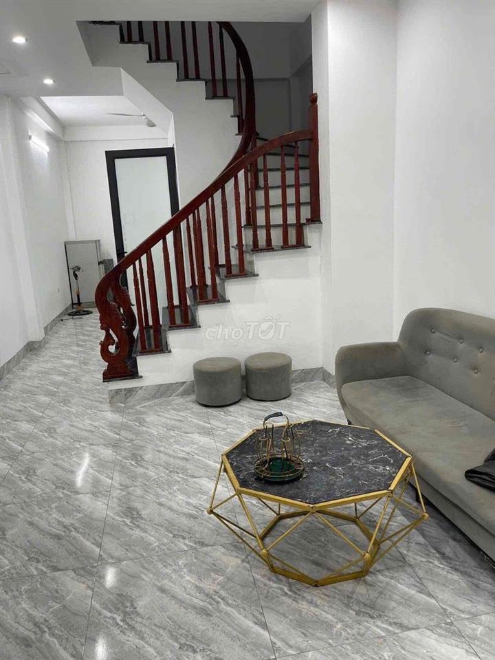 CHO THUÊ NHÀ NGUYÊN CĂN MỚI XÂY PHÚC LỢI - Ô TÔ ĐỖ GẦN - 4PN -8TRIỆU