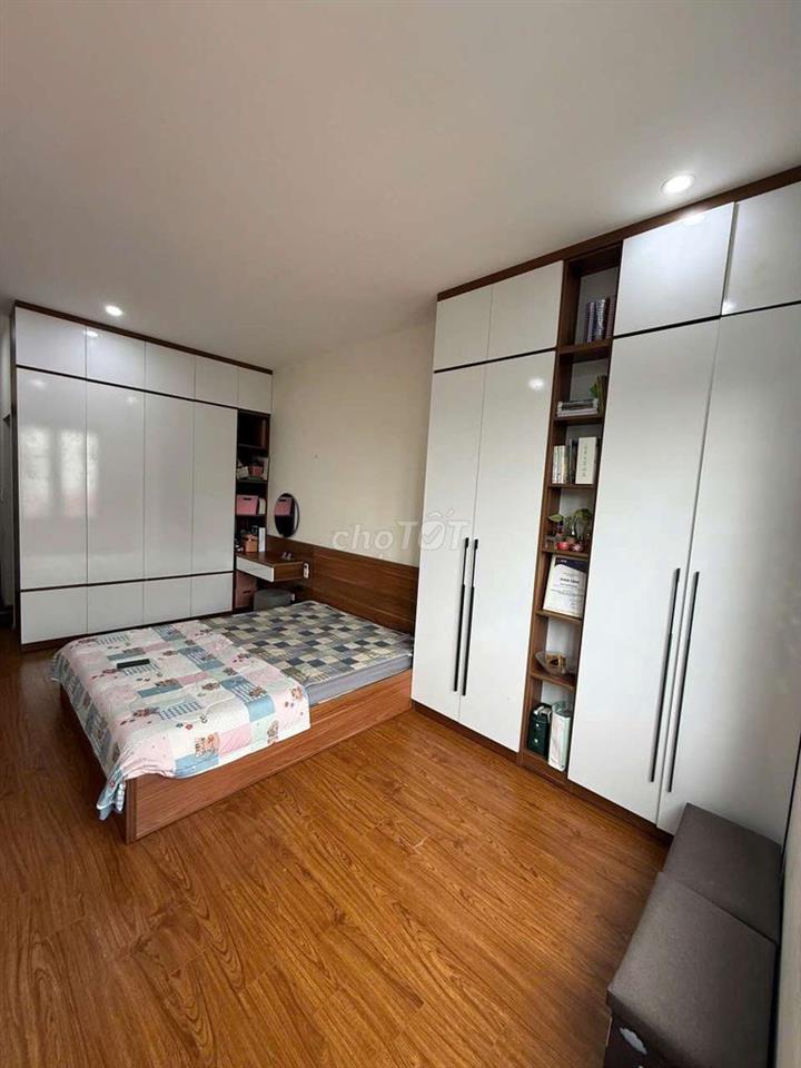 BÁN NHÀ CHÍNH CHỦ 532 NGỌC THỤY