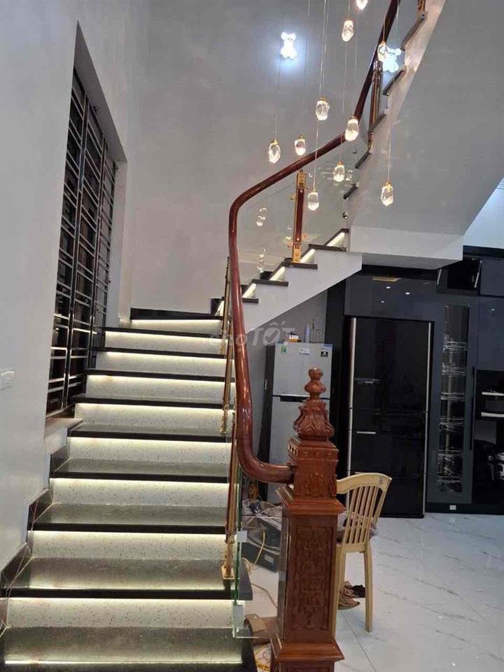 Chinh chủ cần bán nhà