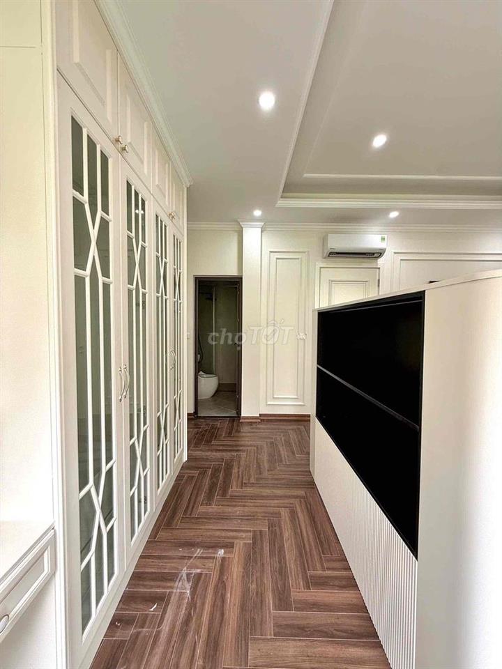 Cần bán nhanh nhà Thạch Bàn 60mx6 tầng thang máy - MT 8m, garo 2 oto