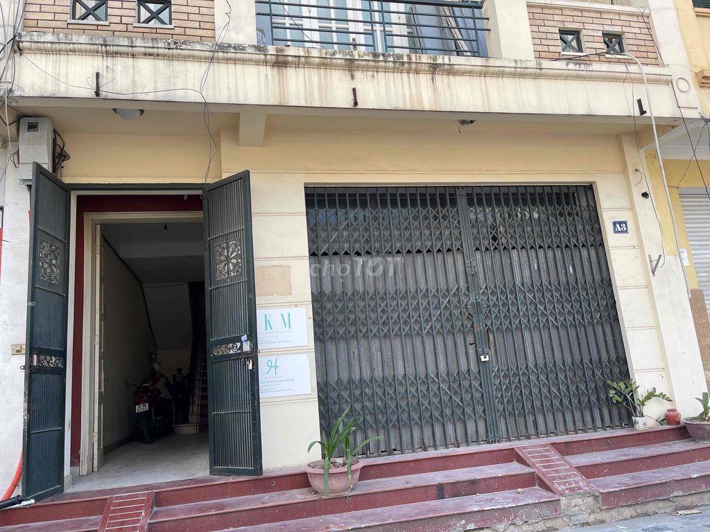 cho thuê T1 mặt phố siêu lớn đắt nhất hành tinh vừa thông xe mt 7,5m